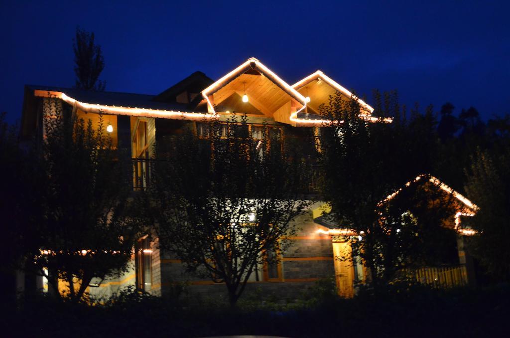 Gezellig Inn - Tree Hill Cottages & Kanyal Villas Manāli Εξωτερικό φωτογραφία